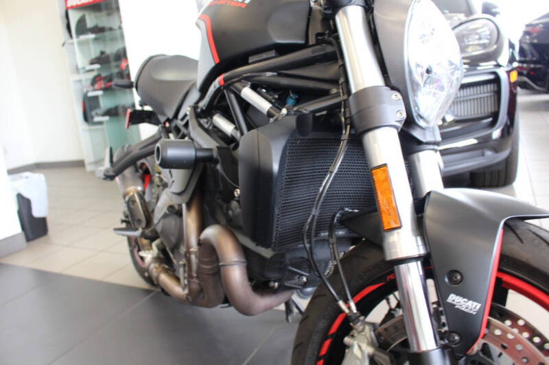 2019 Ducati Monster