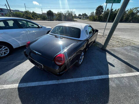 2002 Ford Thunderbird Deluxe