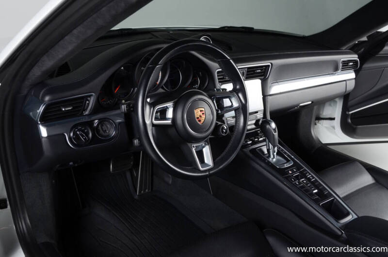 2018 Porsche 911 Turbo