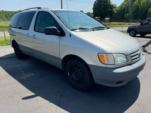 2002 Toyota Sienna LE