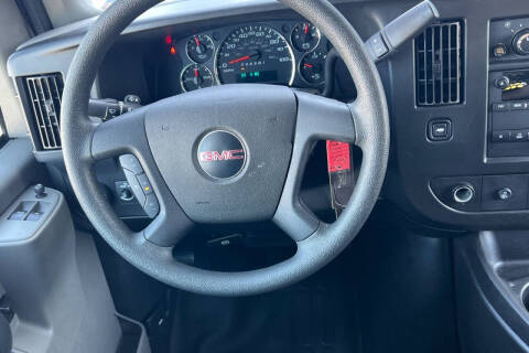 2023 GMC Savana 2500