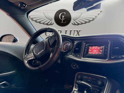 2016 Dodge Challenger SXT