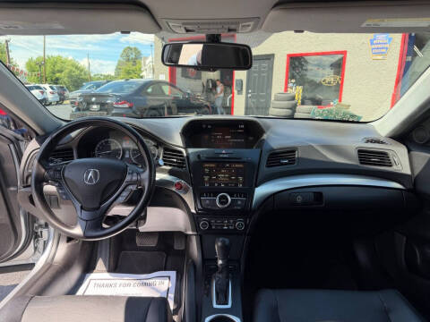 2017 Acura ILX w/Tech