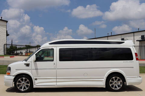 2017 Chevrolet Express 2500