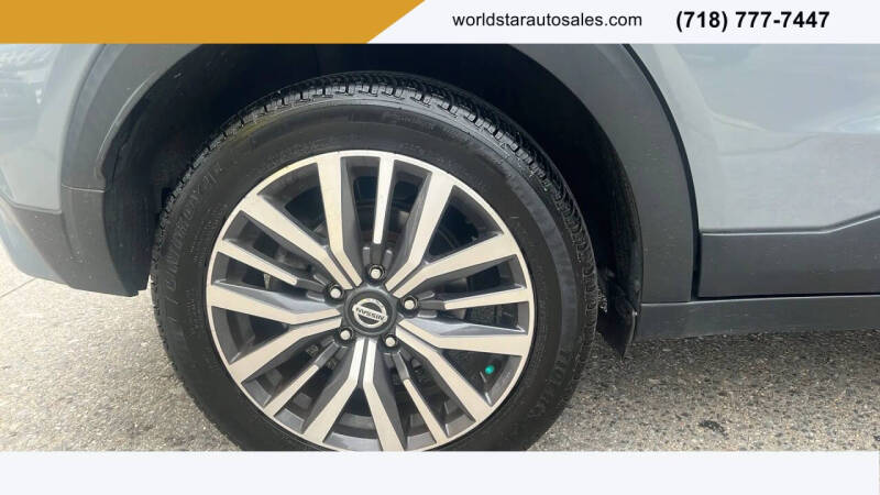 2021 Nissan Kicks SV