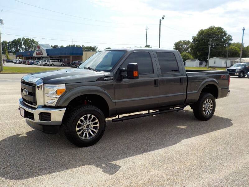 2016 Ford F-250 Super Duty for sale at Young's Motor Company Inc. in Benson NC