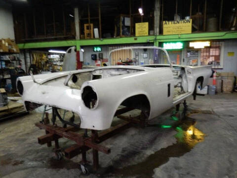 1957 Ford Thunderbird