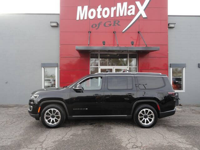 2022 Jeep Wagoneer