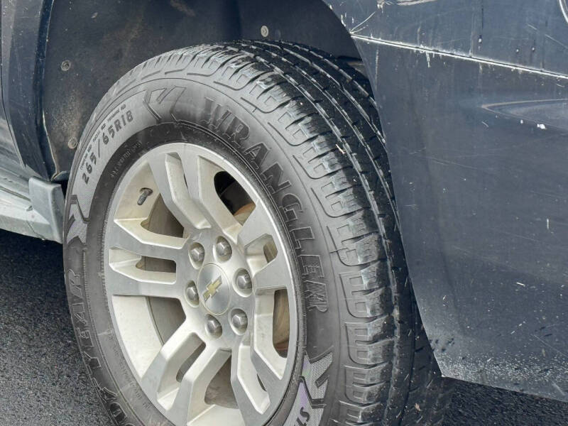 2016 Chevrolet Suburban LS