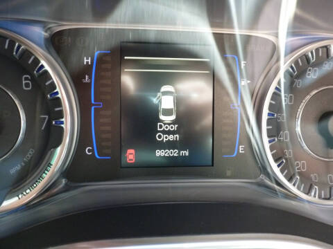 2017 Chrysler 200 Limited