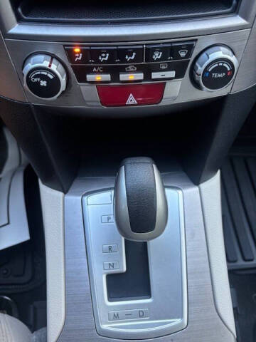 2014 Subaru Outback 2.5i