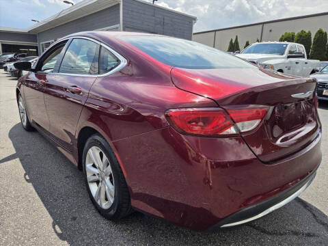 2015 Chrysler 200 Limited
