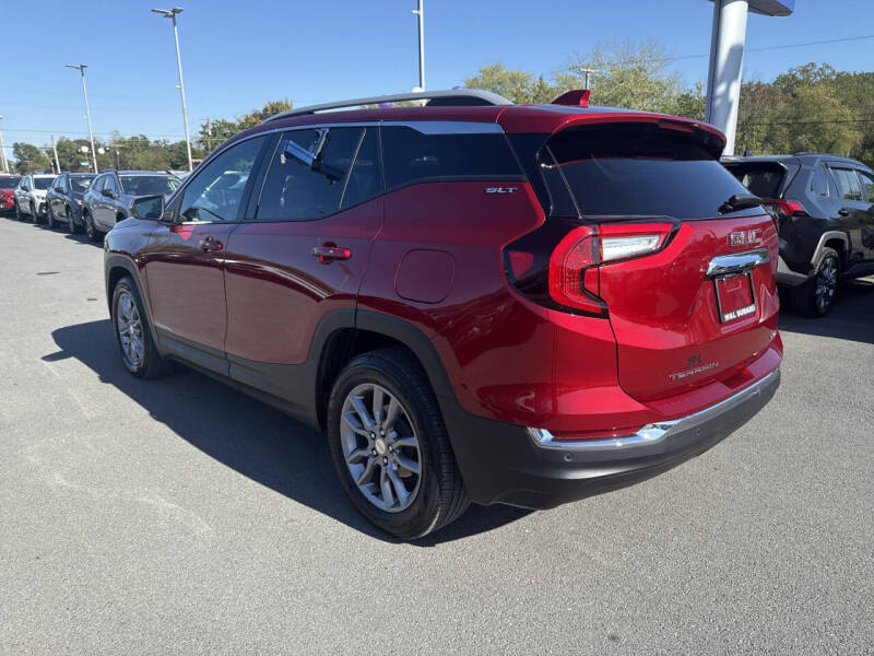 2022 GMC Terrain SLT