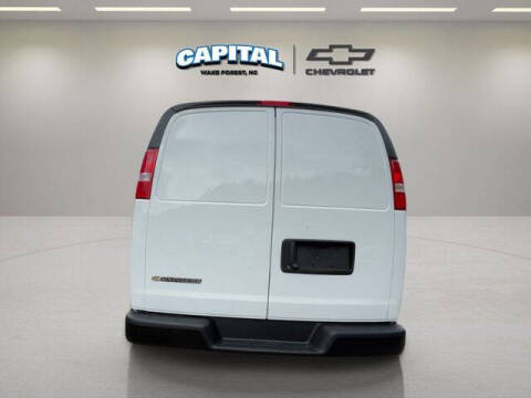 2025 Chevrolet Express 2500