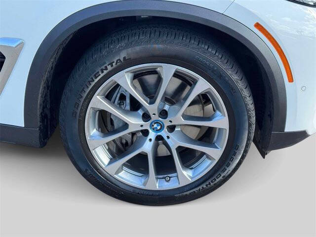 2025 BMW X5 xDrive50e