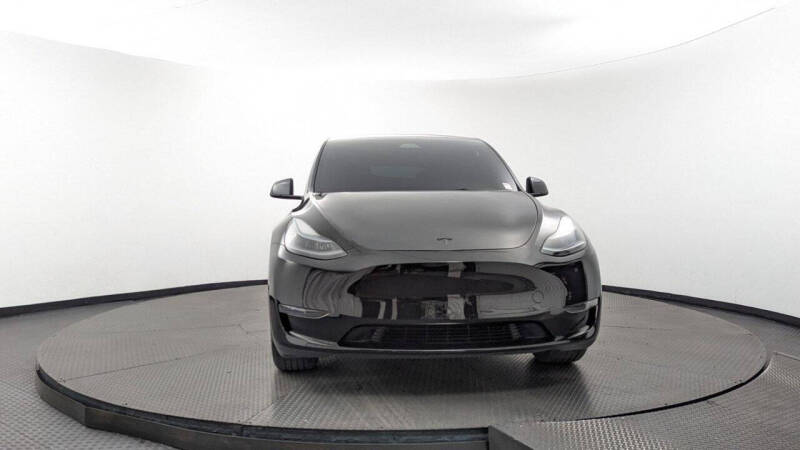 2023 Tesla Model Y Long Range