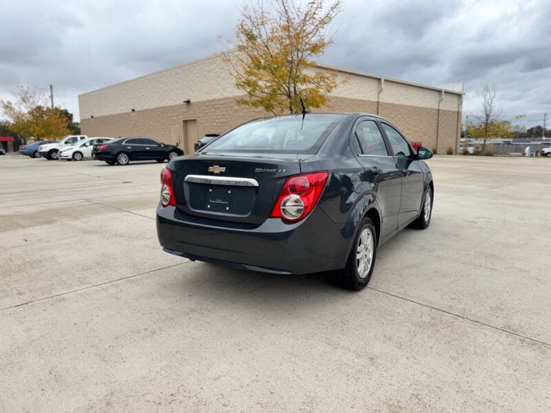 2013 Chevrolet Sonic LT Auto