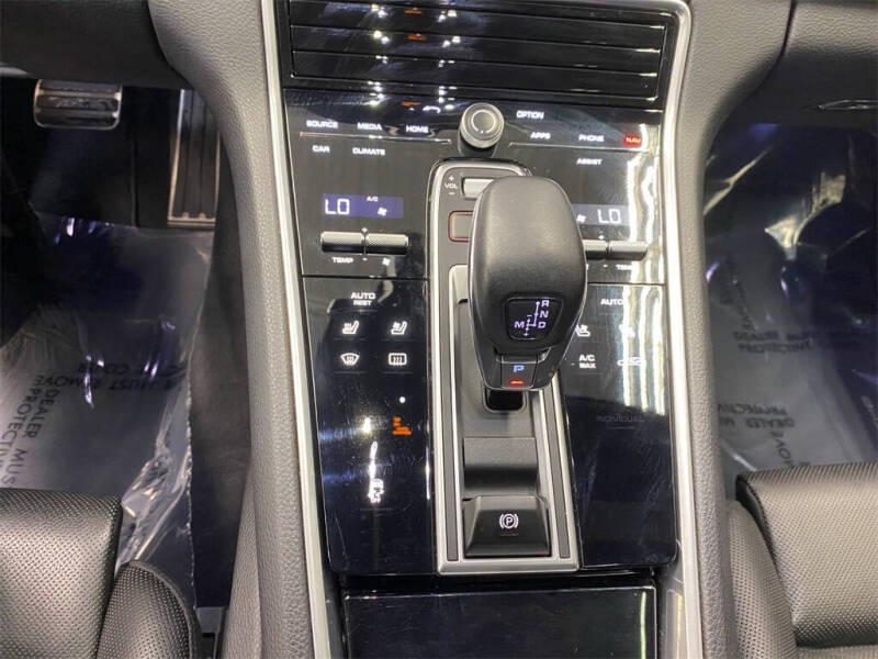 2018 Porsche Panamera 4S