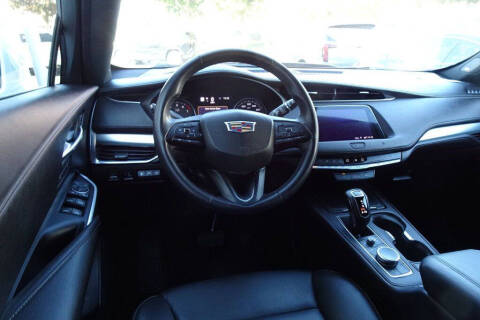 2019 Cadillac XT4 Premium Luxury