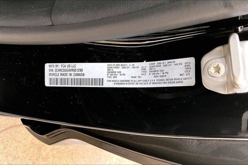 2027 Chrysler Pacifica Limited