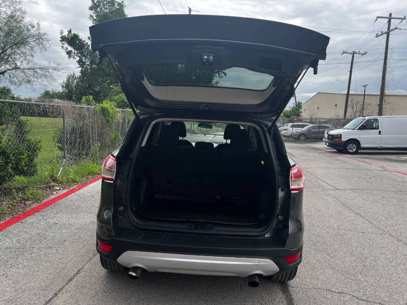 2016 Ford Escape SE