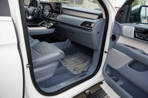 2024 Lincoln Navigator L Black Label