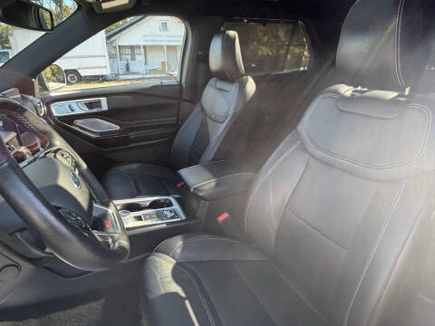 2021 Ford Explorer ST