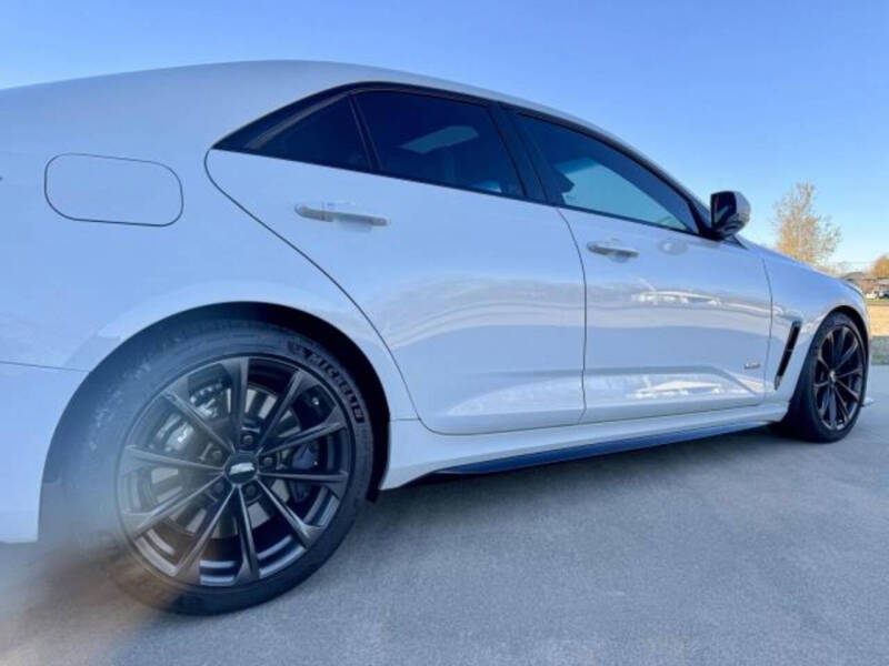 2023 Cadillac CT4 V-Series Blackwing's photo