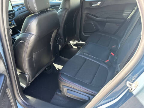 2026 Ford Escape ST-Line