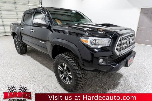 2016 Toyota Tacoma TRD Sport