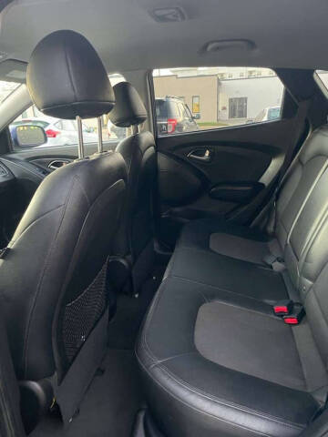 2011 Hyundai Tucson GLS