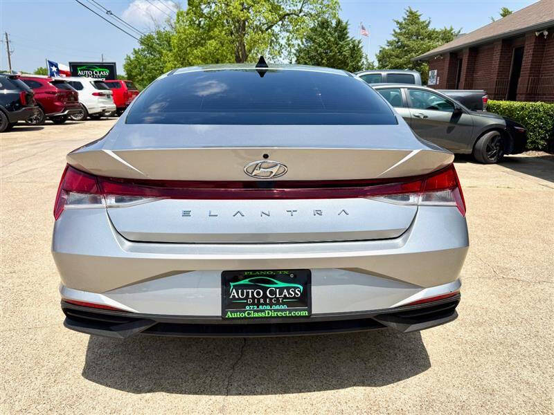 2021 Hyundai Elantra