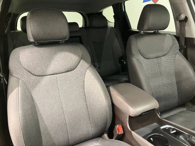 2019 Hyundai Santa Fe SE 2.4L