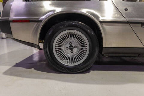 1981 DeLorean DMC-12