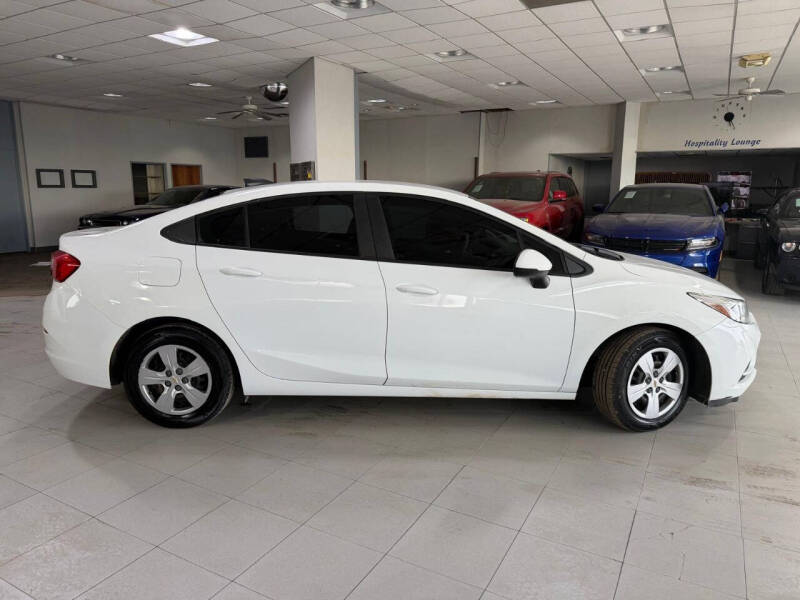 2017 Chevrolet Cruze LS Auto