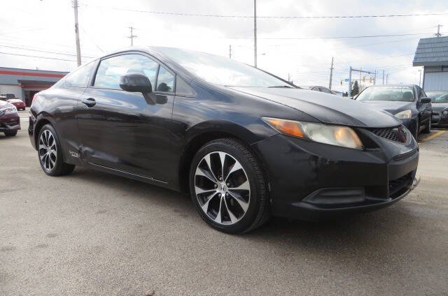 2012 Honda Civic LX's photo