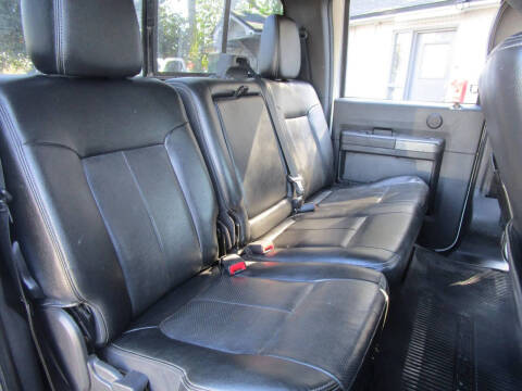 2012 Ford F-350 Super Duty Lariat