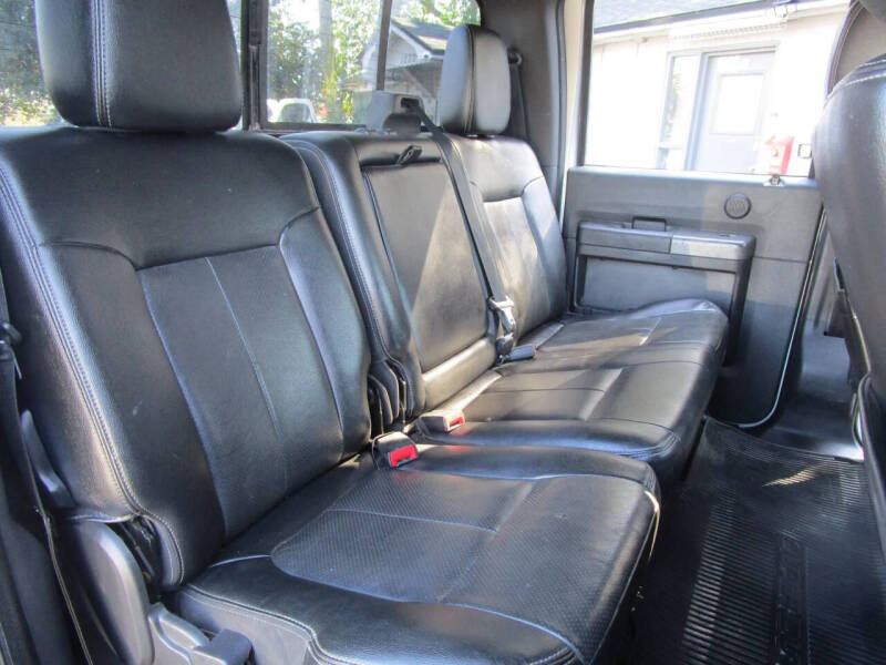 2012 Ford F-350 Super Duty Lariat