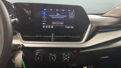 2025 Chevrolet Trax LS