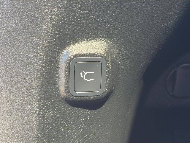2023 Jeep Cherokee Trailhawk