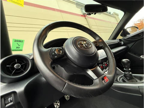 2023 Toyota GR86 Premium