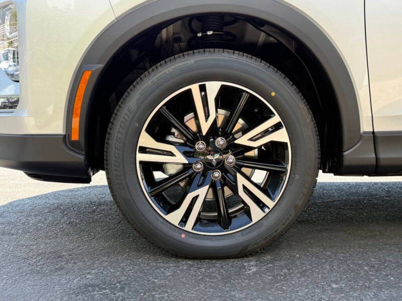 2026 Mitsubishi Eclipse Cross SE