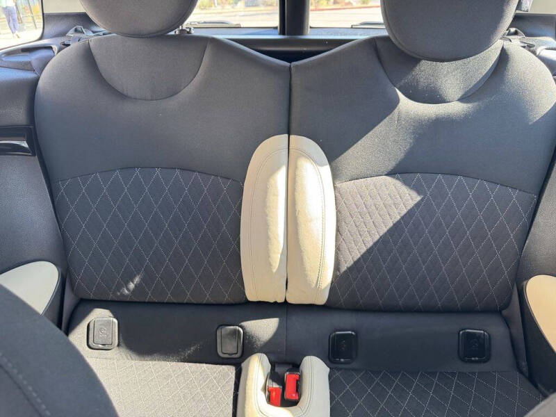 2011 MINI Cooper Clubman S