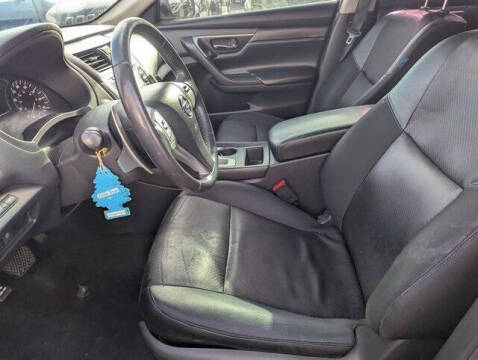 2016 Nissan Altima 2.5 SR