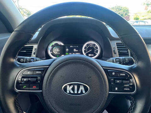 2017 Kia Niro EX