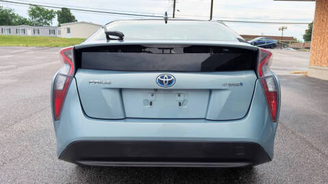 2016 Toyota Prius Two