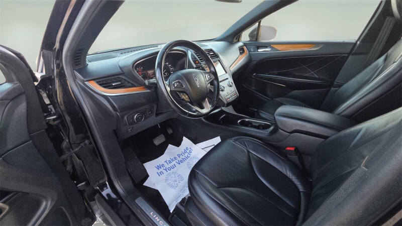 2019 Lincoln MKC Select