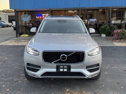 2018 Volvo XC90 T5 Momentum 5-Passenger