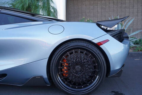 2019 McLaren 720S Luxury