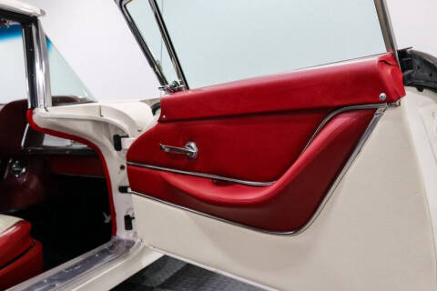 1958 Ford Thunderbird